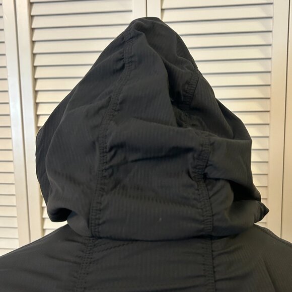 Lululemon Black Fitted Jacket with Hood: Size 4/6 - Picture 14 of 16
